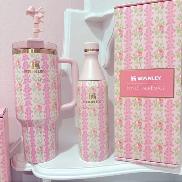 BUNDLE Stanley x loveshackfancy 40oz quencher cup & 20 oz all day slim bottle - Picture 1 of 14